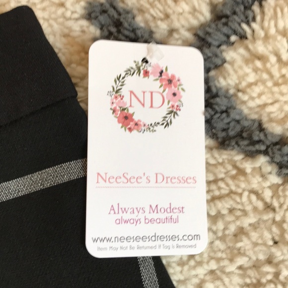 NEW! Chic plaid skirt - Picture 4 of 5